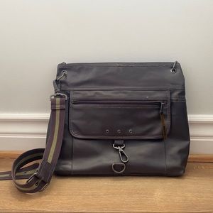 III Parcel Gray Leather Messenger Crossbody Bag